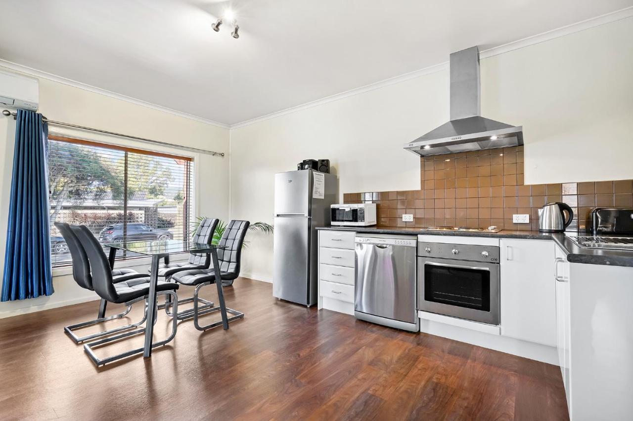 Short Stays Gippsland Trafalgar Extérieur photo